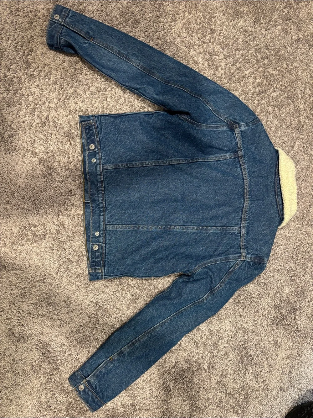 Levi’s Sherpa Trucker Jacket
